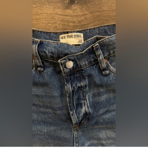 We The Free Boomerang High Rise Long Shorts - Picture 2 of 4